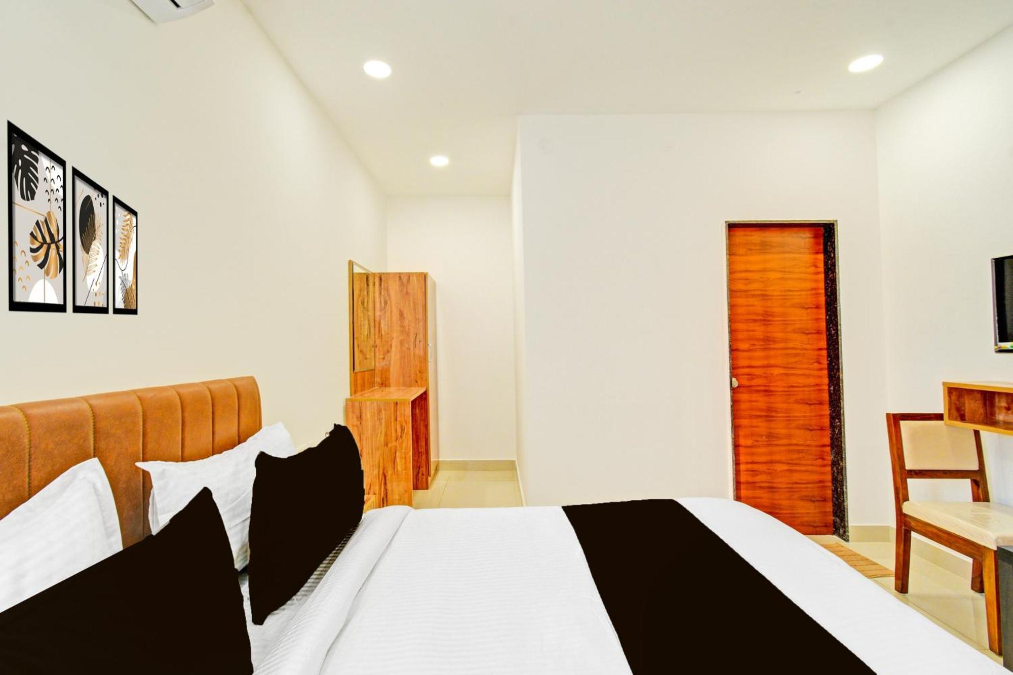 Super Townhouse Oak Suchitra Kompally Road Formerly Sun Moon Hotels Trimulgherry 外观 照片