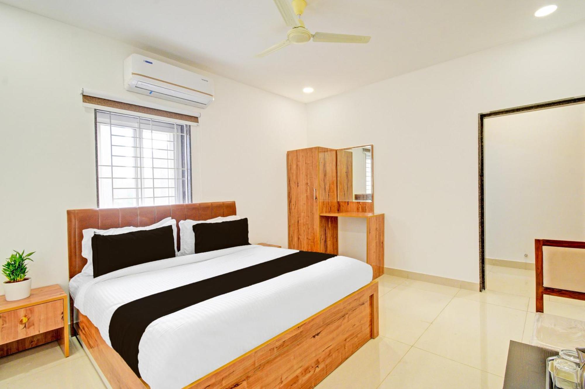 Super Townhouse Oak Suchitra Kompally Road Formerly Sun Moon Hotels Trimulgherry 外观 照片
